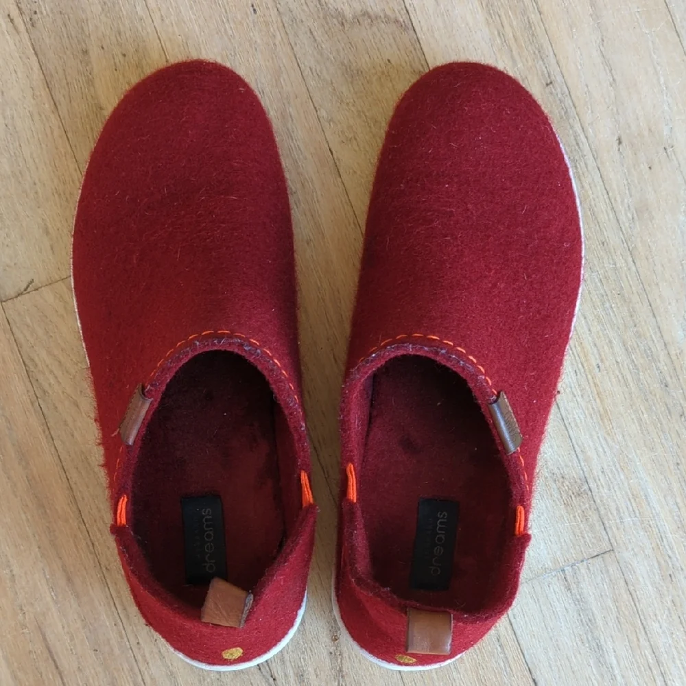 Samuel Hubbard Red Wool 🦙 Clog / Shoes Women's Size 9 Made In Portugal - Picture 1 of 9